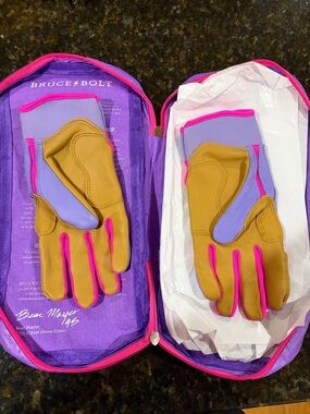 Bruce + Bolt Kids Two-Tone Riding Gloves in Purple & Brown